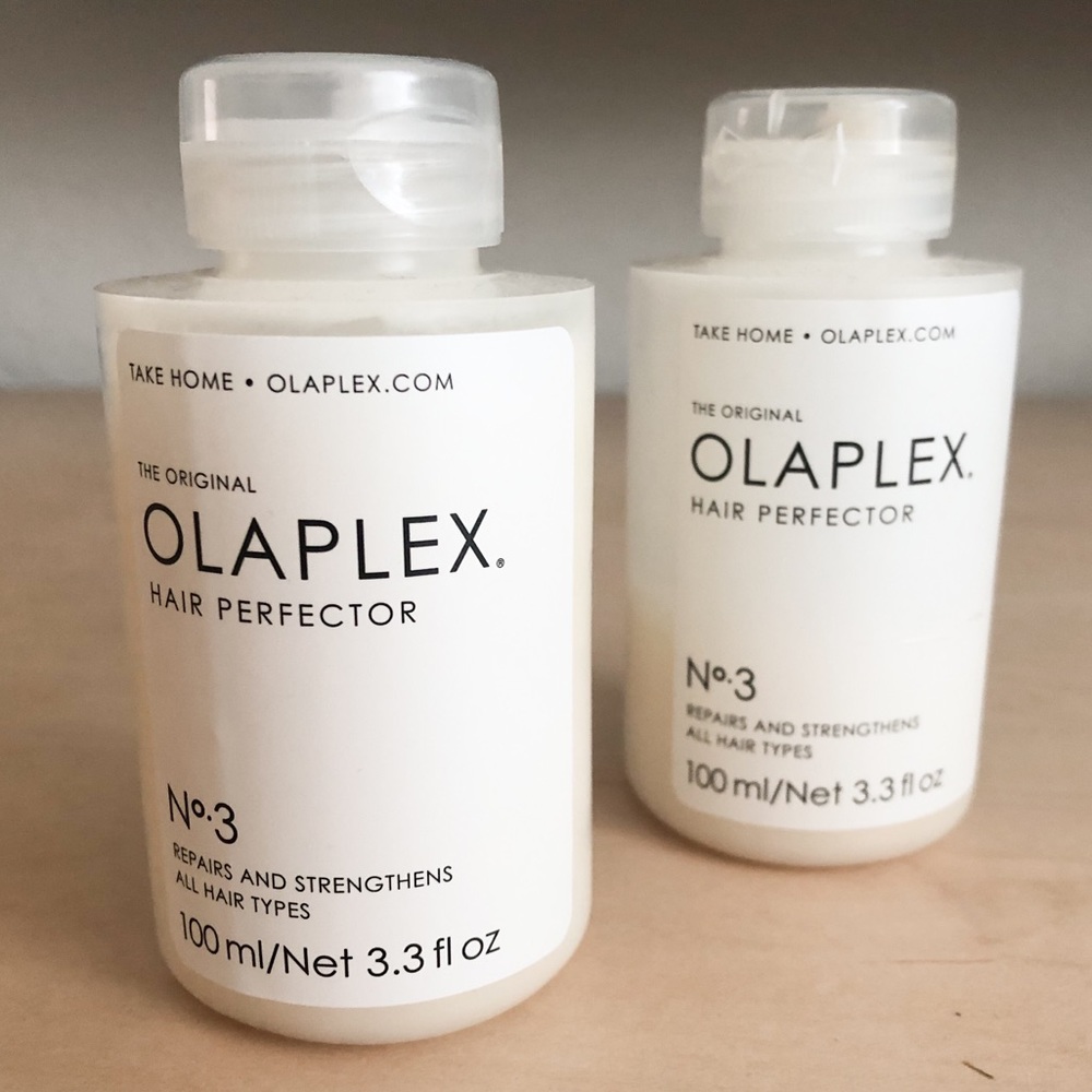 Pair of Olaplex No 3. Hair Perfector